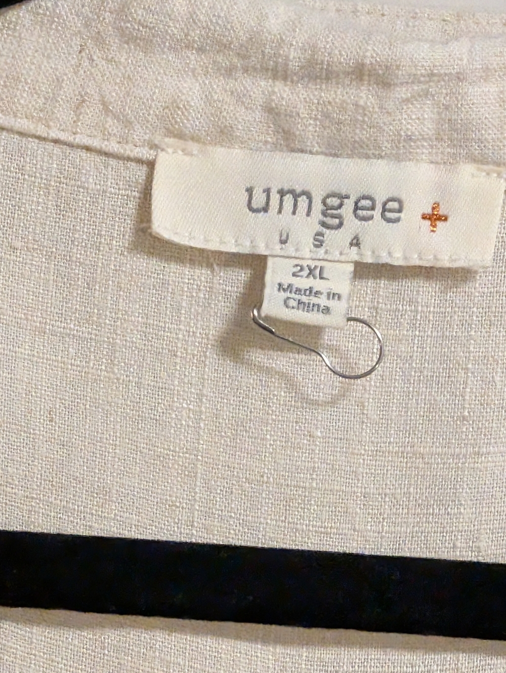 Umbree.  linen Rayon Blend raw hem and Button edge shirt Top Blouse.  2XL. - Picture 4 of 8